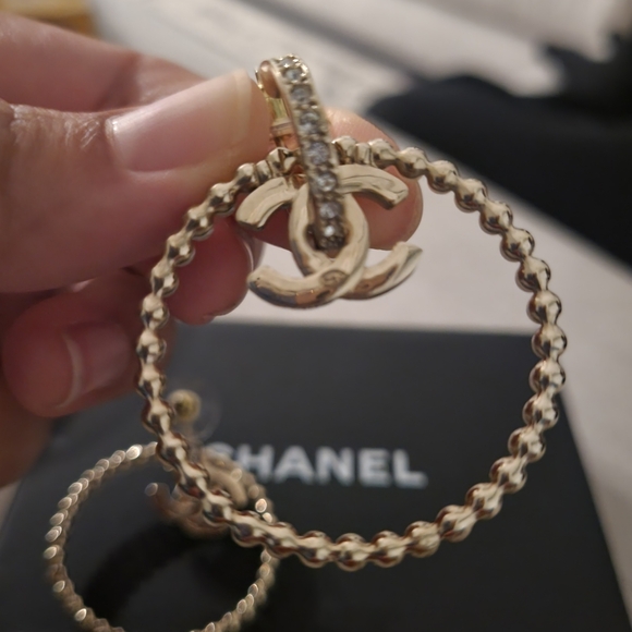 Beautiful authentic Chanel earrings - Picture 6 of 7